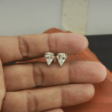 Ultimate Guide to Ear Piercing Types, Meanings & How to Style a Signature Stack
