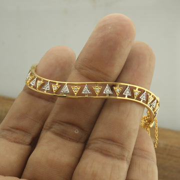 Elegant Geometric Oval shape natural Diamond Bracelet in Gold for Women