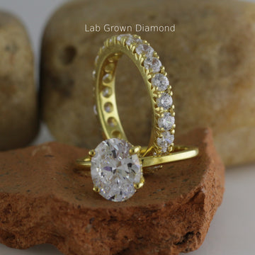 Oval Lab Diamond, Hidden Halo & Eternity Bands for Weddings & Special Moments