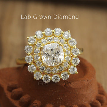 cushion diamond, halo diamond, cushion cut ring,