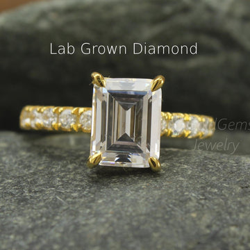 emerald diamond, lab diamond, emerald cut ring, engagement ring,