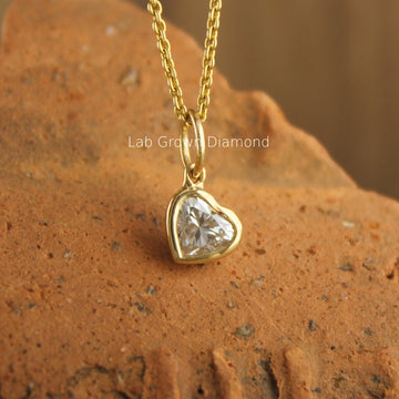 heart pendant, lab diamond, 14K gold necklace, romantic jewelry,