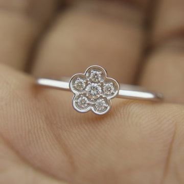 Natural Diamond Floral Design Ring for Women – Elegant Handmade Gift in Gold