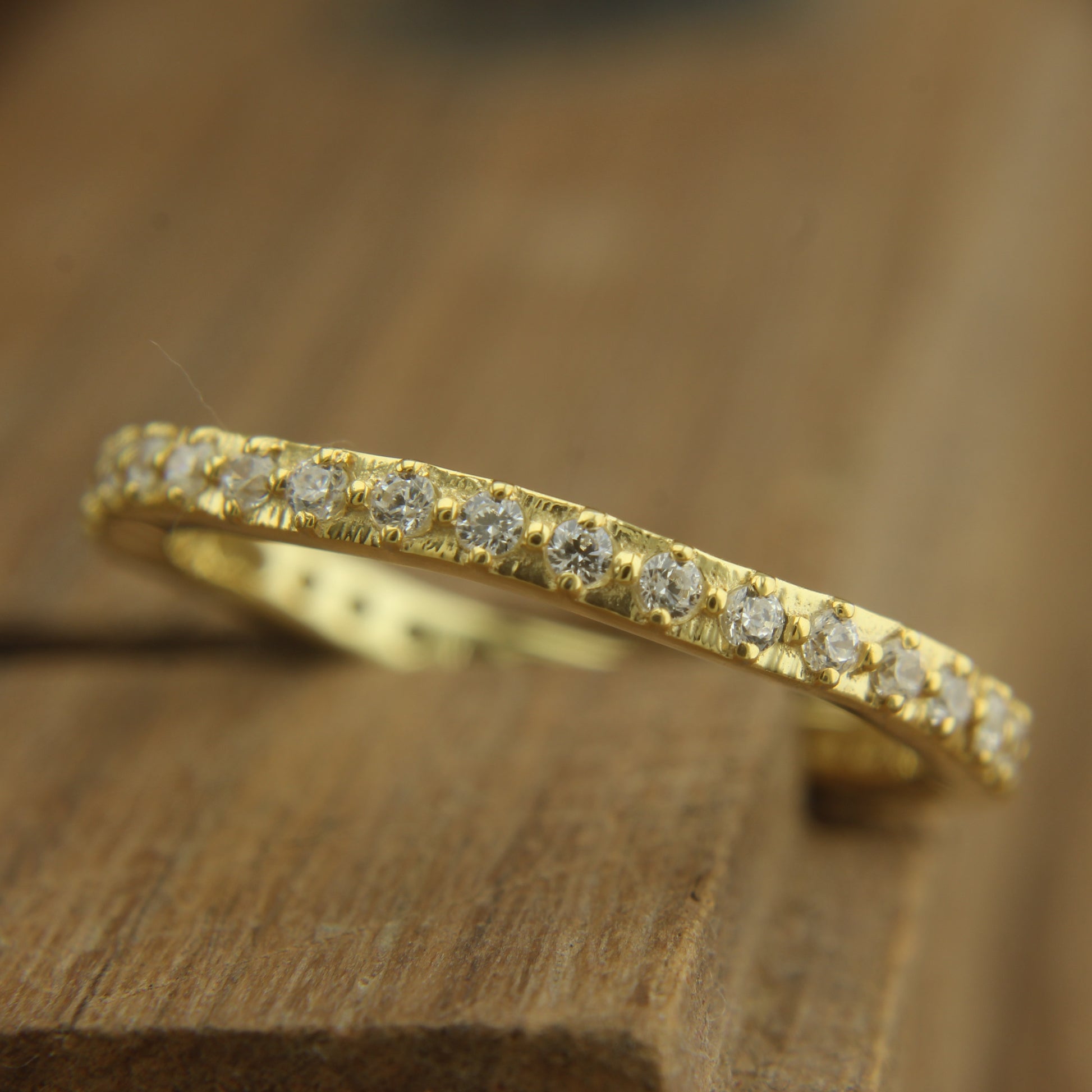     Handmade Recycled Gold Diamond Eternity Band – Timeless Design, Sustainable Prong-Set Diamond Ring – Handmade in Recycled Gold