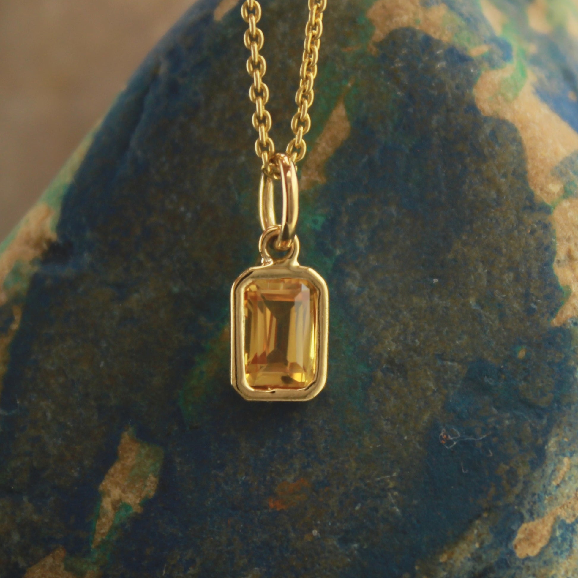 Bezel Set Charm Gold, Handmade Daily Wear Jewelry, Gold Orange Sapphire Necklace, Delicate Charm Pendant, 