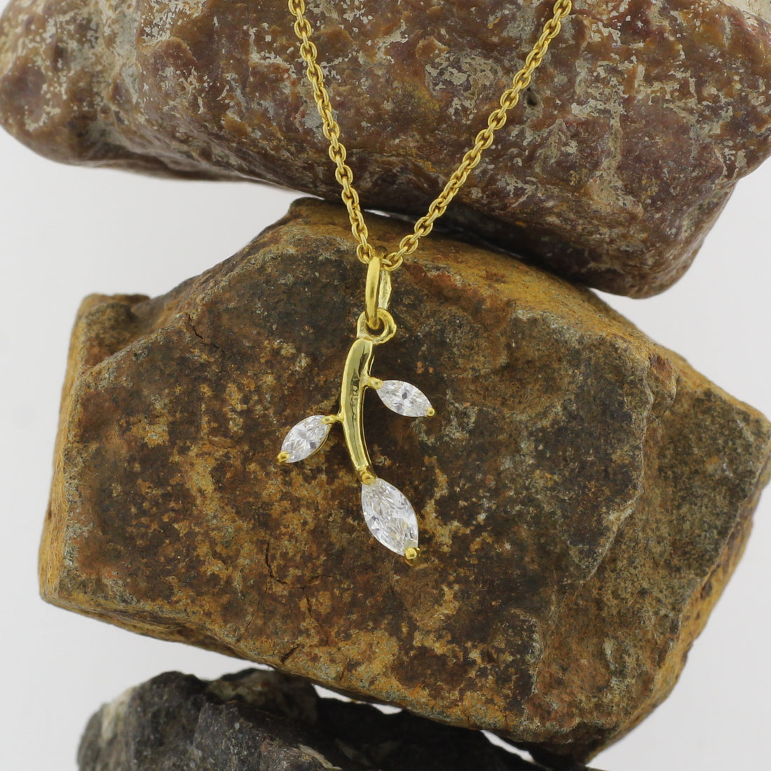 Dainty Lab Diamond Pendant in Recycled Gold – Nature Inspired, Eco Gold Marquise Pendant – Handmade Lab Diamond Necklace, Sustainable Marquise Diamond Necklace in Gold,