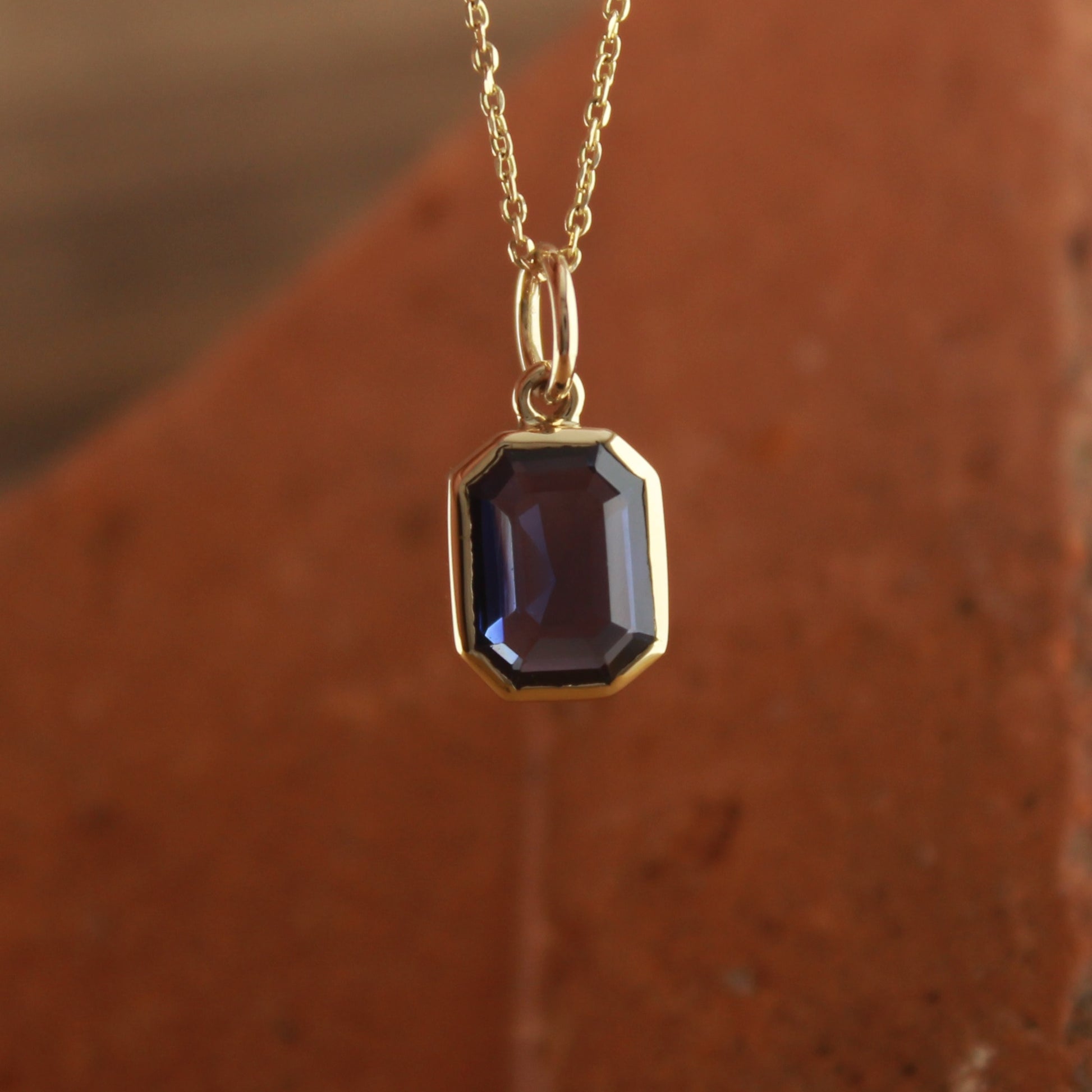 Blue Sapphire Charm Necklace – Minimalist Bezel Pendant Jewelry,
Fine Gold Pendant with Blue Lab Sapphire – Light & Elegant Jewelry,
Handcrafted Sapphire Pendant in Gold – Dainty Necklace Gift Idea,