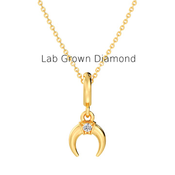 Lucky Horse Shoe Lab Diamond Pendant – Recycled Gold Everyday Necklace
Horse Shoe Pendant with Lab Diamond – Sustainable Gold Charm for Her