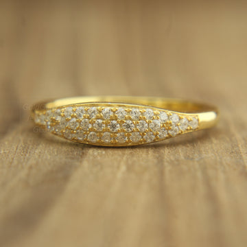 Sustainable recycled gold ring with sparkling cluster design, Minimalist lab diamond cluster ring for engagements.